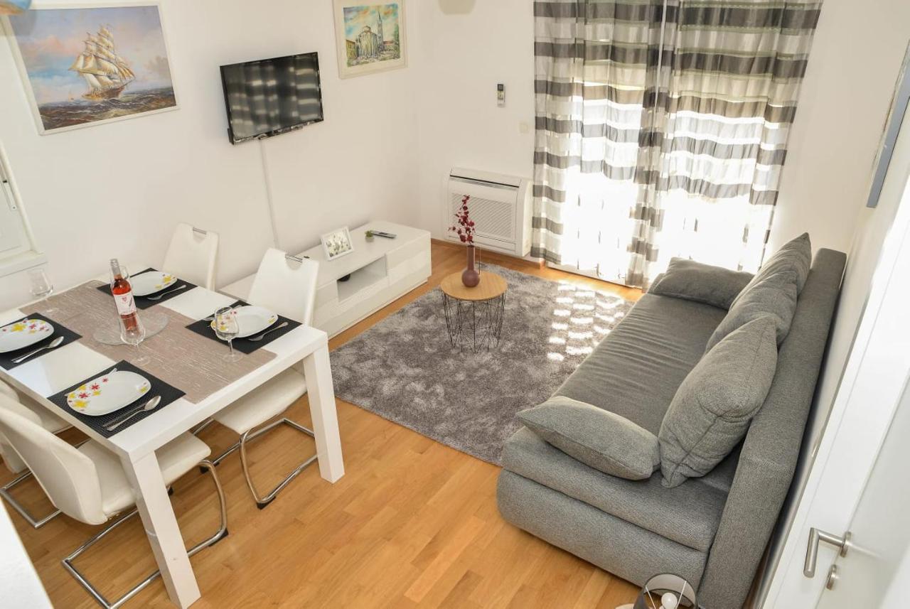 Apartment Leon Sa Privatnim Parkingom Zadar Luaran gambar