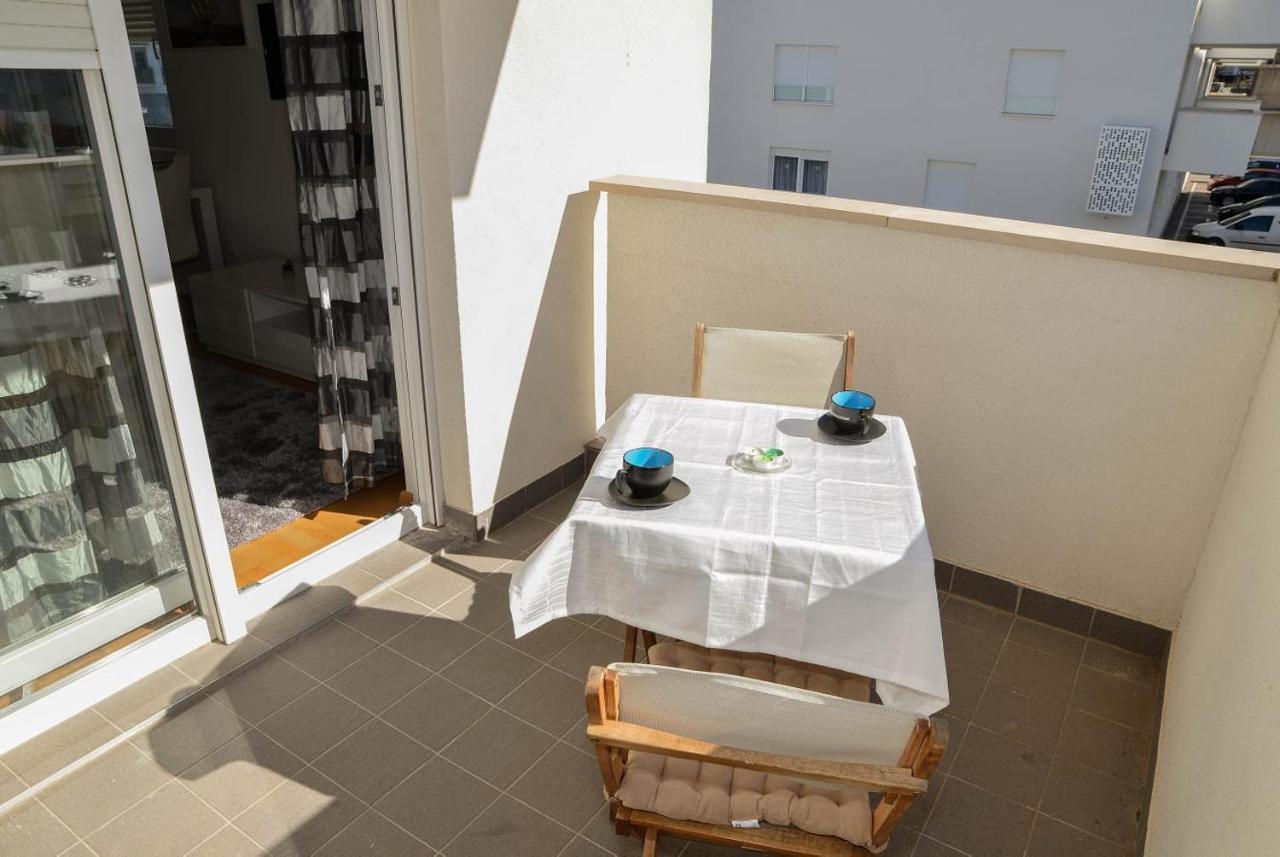 Apartment Leon Sa Privatnim Parkingom Zadar Luaran gambar