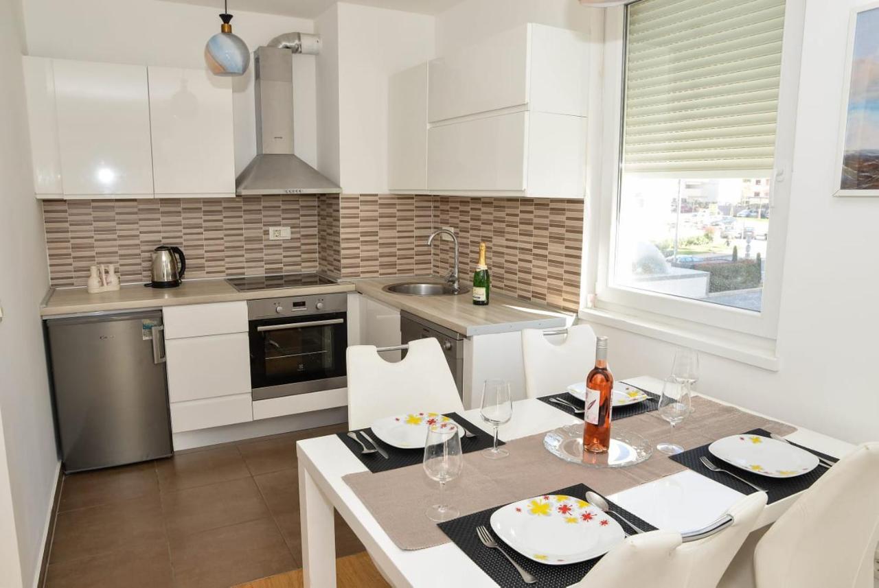 Apartment Leon Sa Privatnim Parkingom Zadar Luaran gambar