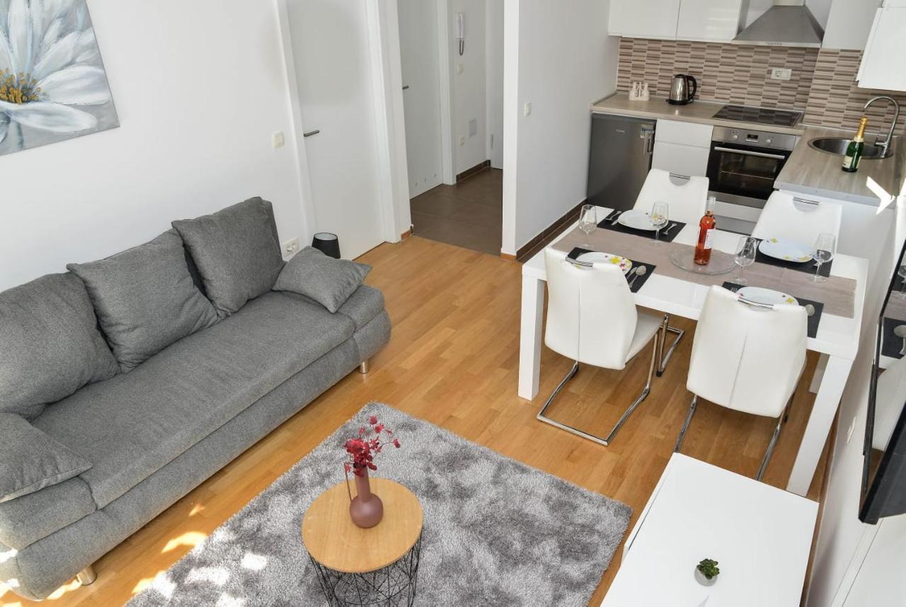 Apartment Leon Sa Privatnim Parkingom Zadar Luaran gambar